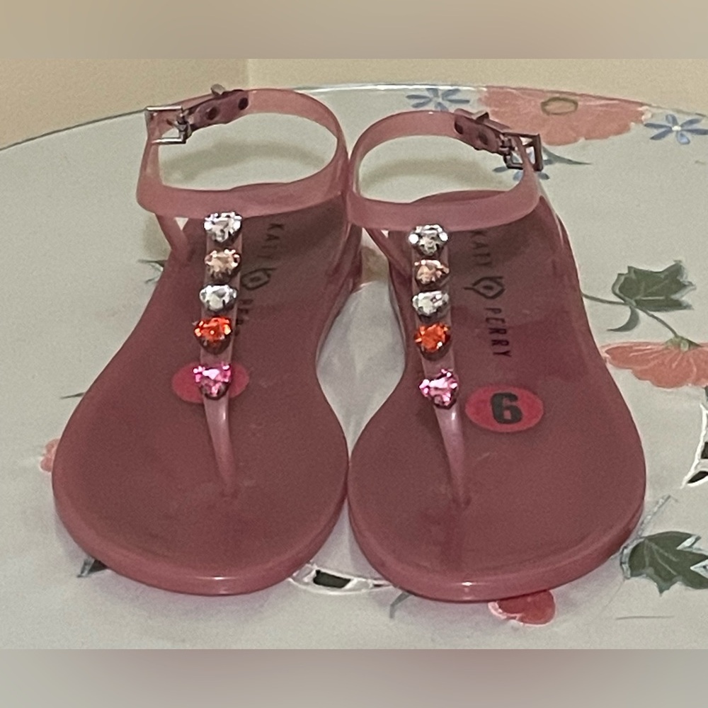 Katy Perry Jewel-Embellished Pink Sandals Size 6